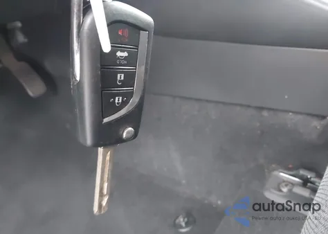 2020 Toyota Corolla Se z USA, uszkodzony, nr VIN 5YFS4RCE1LP056516